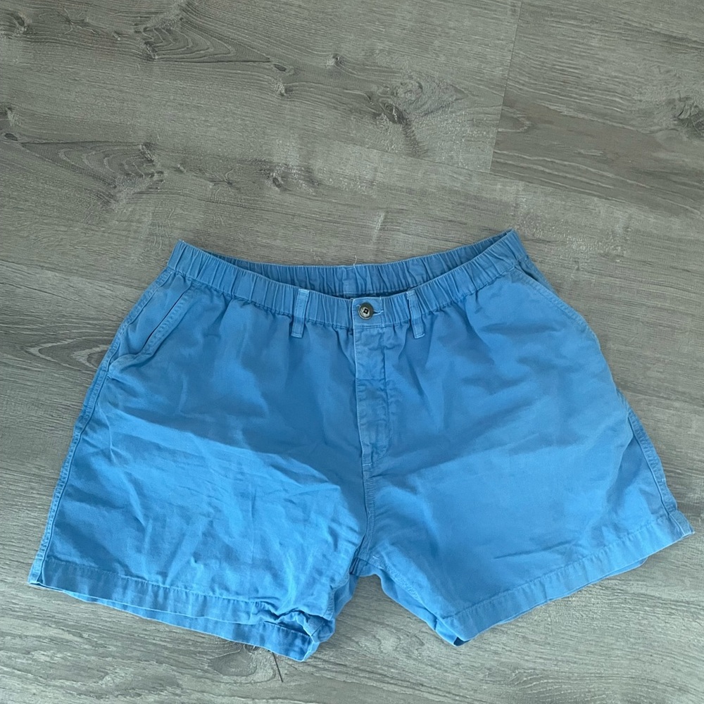 Gently worn chubbies shorts xxl blue prep frat southern vineyard vines brooks
